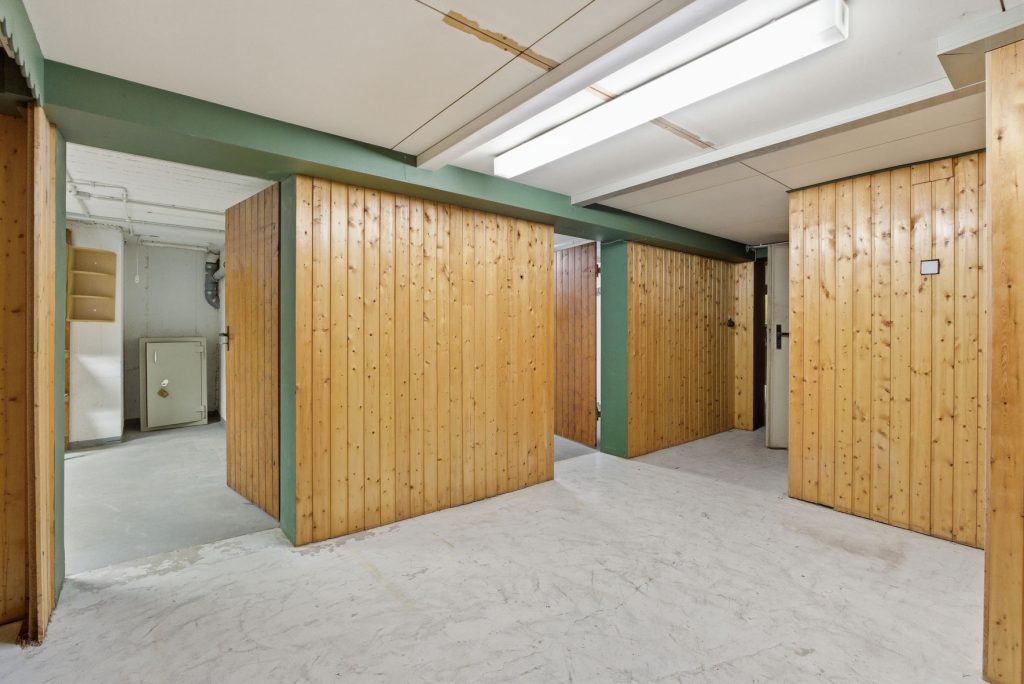 Gütelhöfer Immobilien - Immobilienangebot - Meckenheim - Alle - Multifunktionales Ein- oder Mehrfamilienhaus mit ehemaliger Praxis und viel Potenzial in Top-Lage
