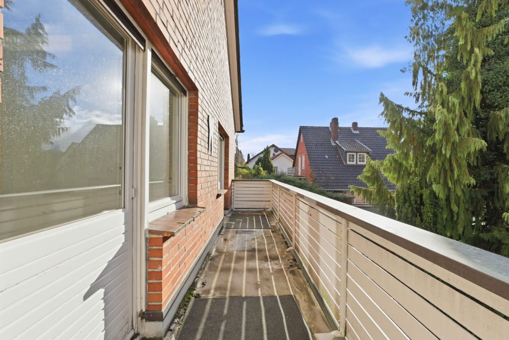 Gütelhöfer Immobilien - Immobilienangebot - Meckenheim - Alle - Multifunktionales Ein- oder Mehrfamilienhaus mit ehemaliger Praxis und viel Potenzial in Top-Lage