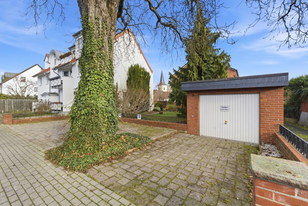 Gütelhöfer Immobilien - Immobilienangebot - Meckenheim - Alle - Multifunktionales Ein- oder Mehrfamilienhaus mit ehemaliger Praxis und viel Potenzial in Top-Lage