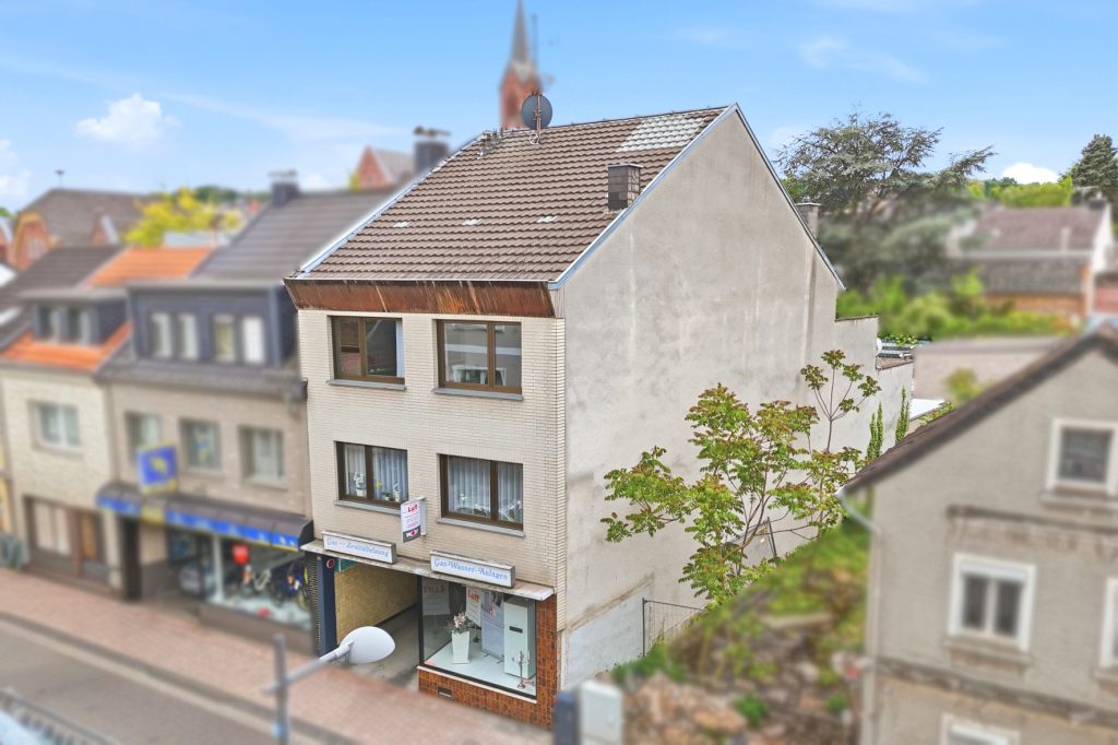 Gütelhöfer Immobilien - Immobilienangebot - Bornheim - Alle - Wohnen, Arbeiten und Vermieten? Multifunktionales Wohn- und Geschäftshaus im Herzen von Bornheim