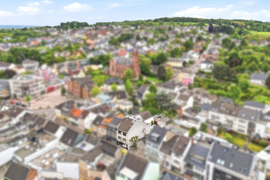 Gütelhöfer Immobilien - Immobilienangebot - Bornheim - Alle - Wohnen, Arbeiten und Vermieten? Multifunktionales Wohn- und Geschäftshaus im Herzen von Bornheim