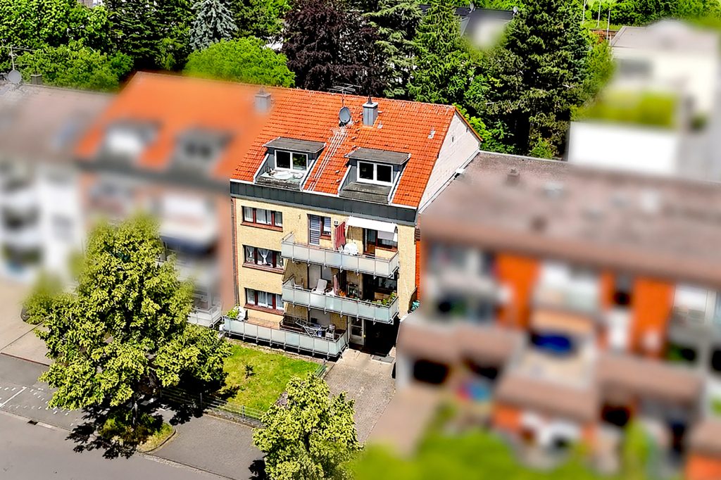 Gütelhöfer Immobilien - Immobilienangebot - Bornheim - Alle - Kapitalanlage mit Zukunft: 6-Parteienhaus, Lagerhalle und 5 Stellplätze in guter Lage in Bornheim