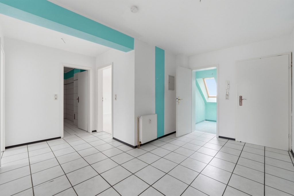 Gütelhöfer Immobilien - Immobilienangebot - Euskirchen - Alle - Investmentpaket mit 7 Eigentumswohnungen, 9 Stellplätzen und Entwicklungspotenzial in Euskirchen