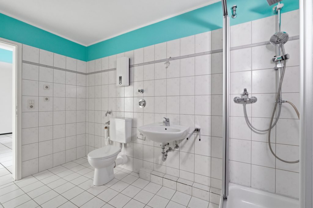 Gütelhöfer Immobilien - Immobilienangebot - Euskirchen - Alle - Investmentpaket mit 7 Eigentumswohnungen, 9 Stellplätzen und Entwicklungspotenzial in Euskirchen