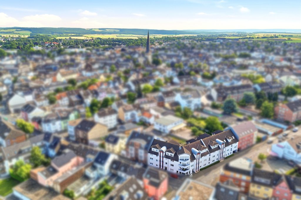 Gütelhöfer Immobilien - Immobilienangebot - Euskirchen - Alle - Vermietete 2-Zimmer-Wohnung mit Balkon, Aufzug und barrierefreier Ausstattung in Euskirchen