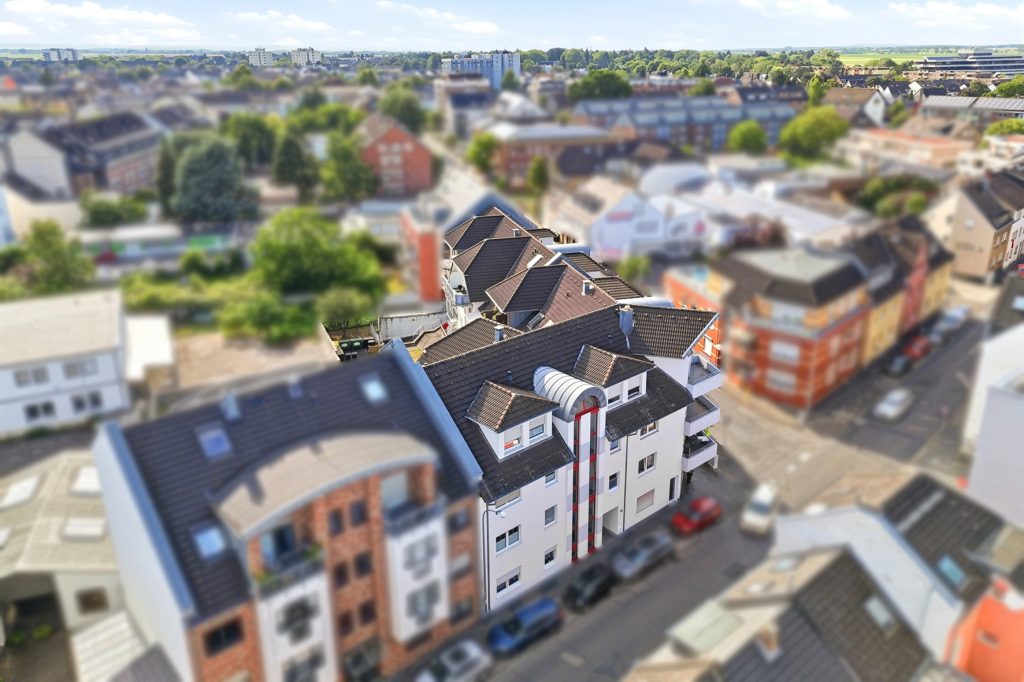 Gütelhöfer Immobilien - Immobilienangebot - Euskirchen - Alle - Vermietete 2-Zimmer-Wohnung mit Balkon, Aufzug und barrierefreier Ausstattung in Euskirchen