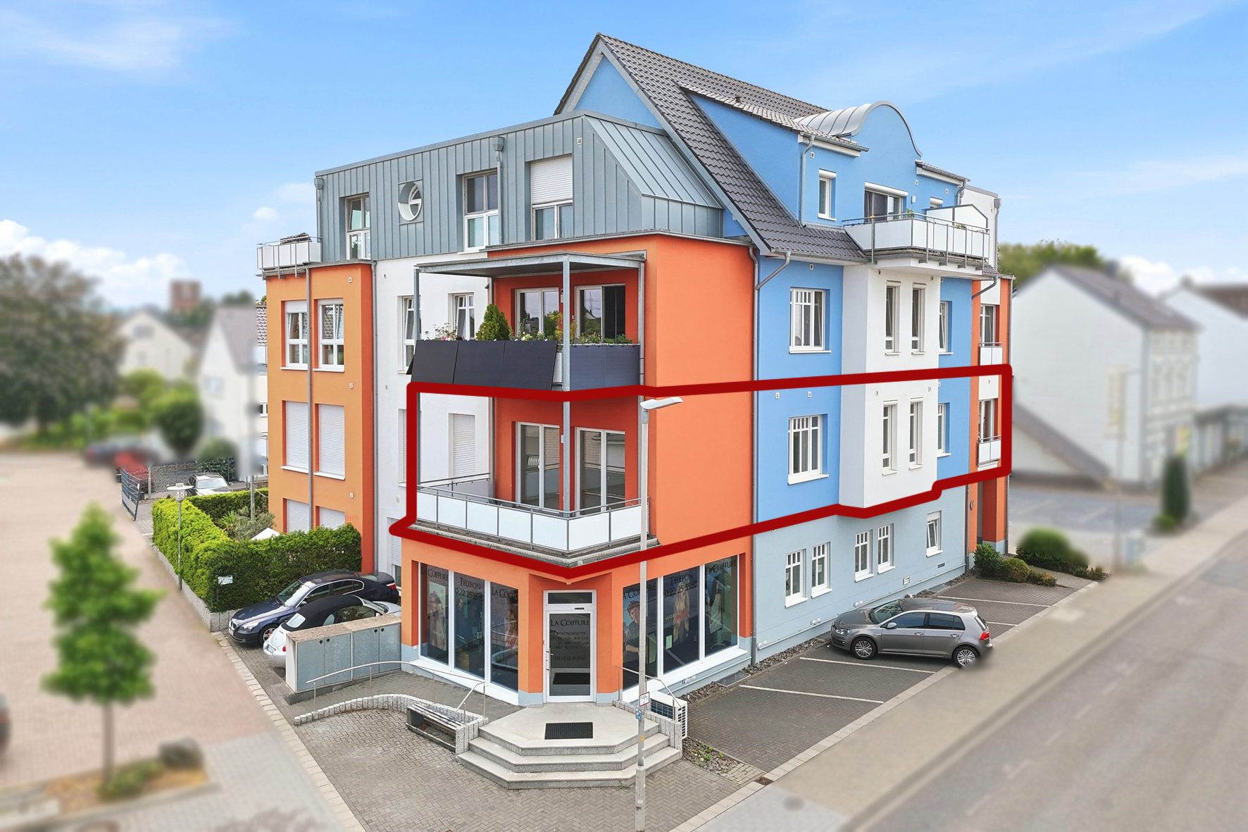 Gütelhöfer Immobilien - Immobilienangebot - Meckenheim - Alle - Moderne 4-Zimmer-Wohnung in zentraler Lage von Meckenheim mit großem Balkon, Aufzug und Stellplatz