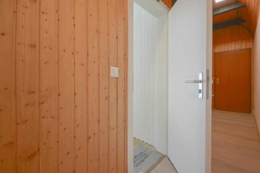 Gütelhöfer Immobilien - Immobilienangebot - Alfter - Alle - Individuell wohnen in Alfter! Charmante 1-Zimmer-Wohnung mit gemütlichem Charakter in ruhiger Lage