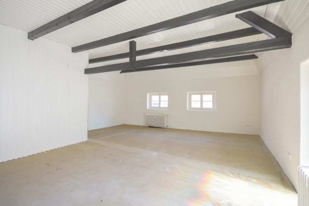 Gütelhöfer Immobilien - Immobilienangebot - Alfter - Alle - Individuell wohnen in Alfter! Charmante 1-Zimmer-Wohnung mit gemütlichem Charakter in ruhiger Lage