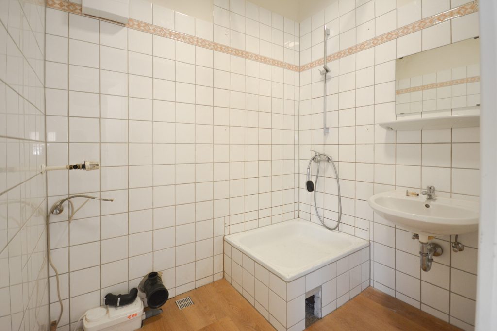 Gütelhöfer Immobilien - Immobilienangebot - Alfter - Alle - Individuell wohnen in Alfter! Charmante 1-Zimmer-Wohnung mit gemütlichem Charakter in ruhiger Lage