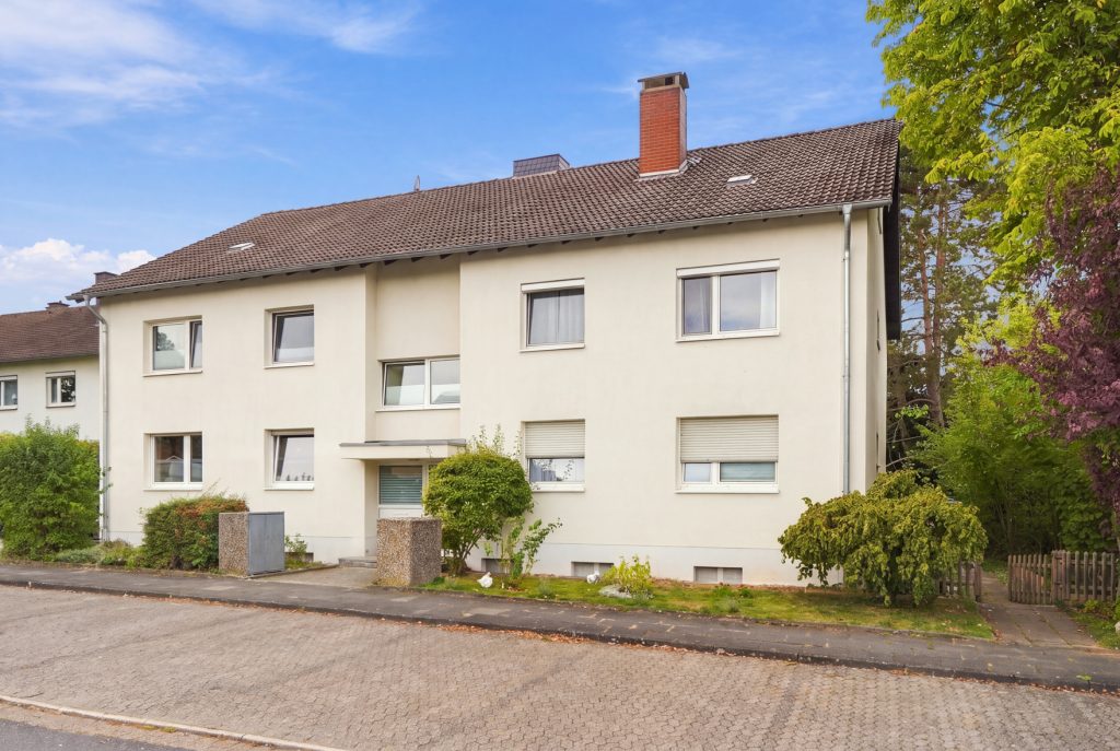 Gütelhöfer Immobilien - Immobilienangebot - Rheinbach - Alle - Bezugsfreie Eigentumswohnung in beliebter Citylage mit Balkon, Terrasse und Gartenmitbenutzung