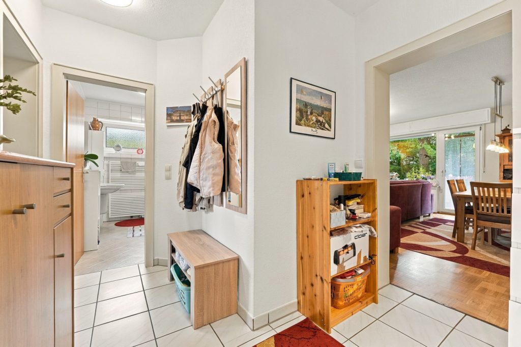 Gütelhöfer Immobilien - Immobilienangebot - Rheinbach - Alle - Bezugsfreie Eigentumswohnung in beliebter Citylage mit Balkon, Terrasse und Gartenmitbenutzung