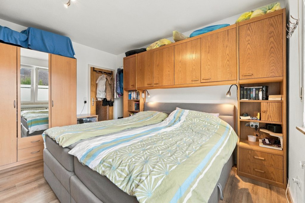 Gütelhöfer Immobilien - Immobilienangebot - Rheinbach - Alle - Bezugsfreie Eigentumswohnung in beliebter Citylage mit Balkon, Terrasse und Gartenmitbenutzung