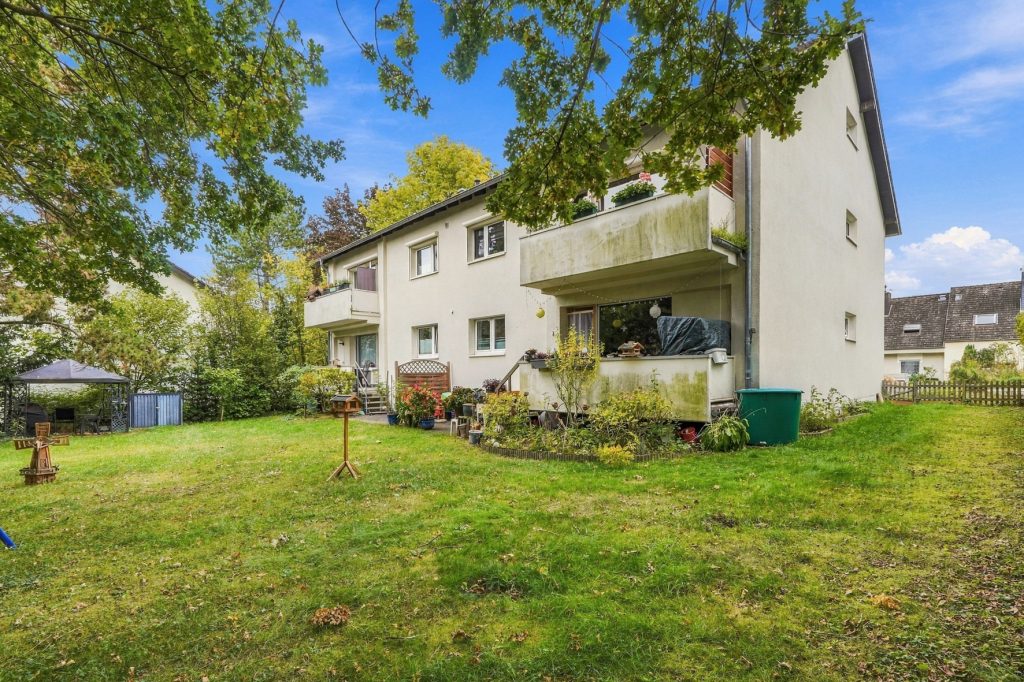 Gütelhöfer Immobilien - Immobilienangebot - Rheinbach - Alle - Bezugsfreie Eigentumswohnung in beliebter Citylage mit Balkon, Terrasse und Gartenmitbenutzung
