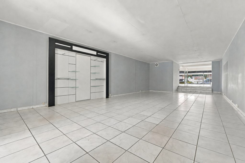 Gütelhöfer Immobilien - Immobilienangebot - Rheinbach - Alle - Big Business in Rheinbacher Top-Lage! Wohn- und Geschäftshaus mit bezugsfreiem Ladenlokal