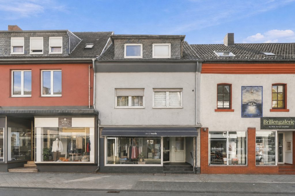 Gütelhöfer Immobilien - Immobilienangebot - Rheinbach - Alle - Big Business in Rheinbacher Top-Lage! Wohn- und Geschäftshaus mit bezugsfreiem Ladenlokal