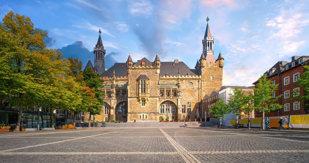 Das Rathaus von Aachen - Rudkowski & Hag