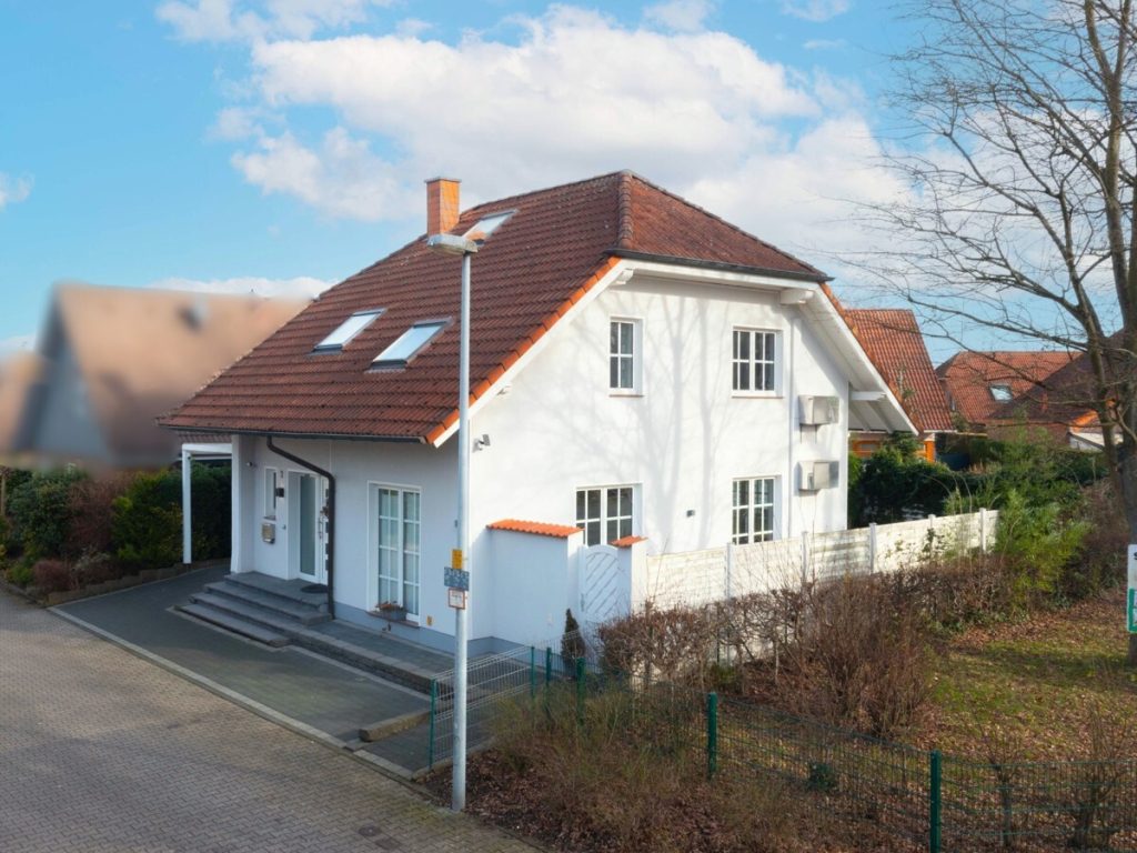 Immobilienangebot - Bergheim-Fliesteden - Alle - Stilvolles Domizil mit Einliegerbereich