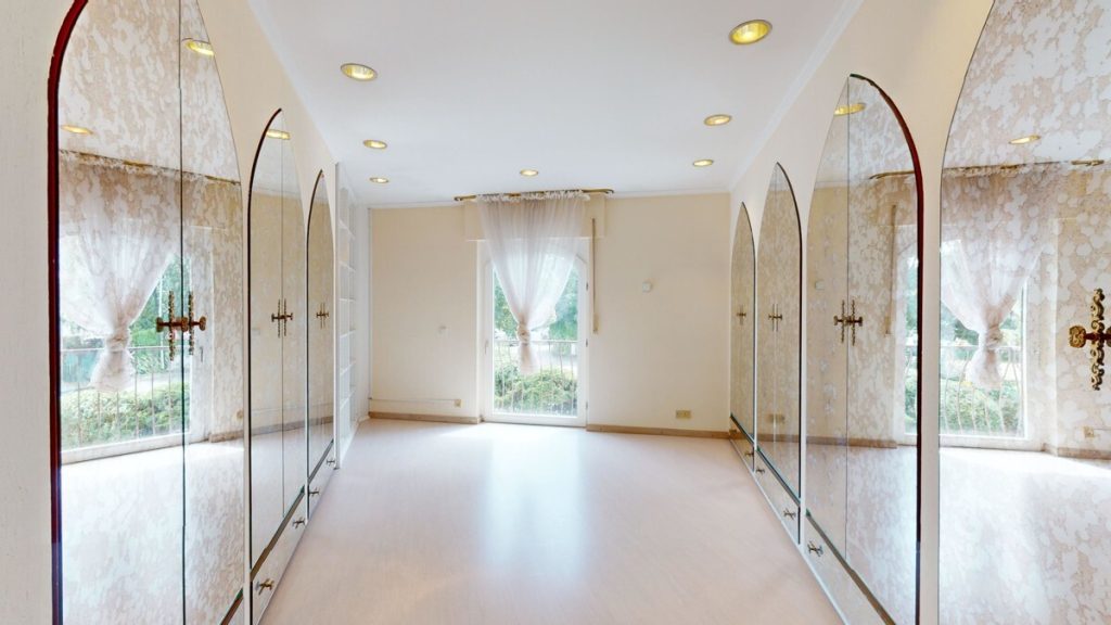 Immobilienangebot - Frechen-Königsdorf - Alle - Stilvolle Architektur und großzügiges Wohnen