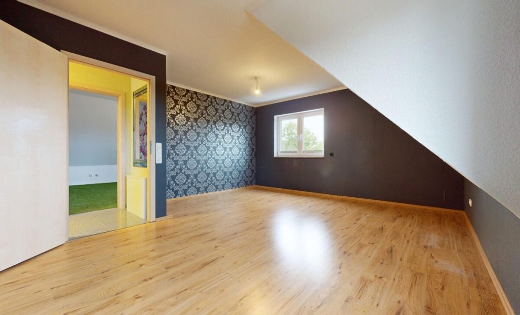 Immobilienangebot - Bergheim-Glessen - Alle - Freistehend | Feldrandlage | Einliegerwohnung | Mehrzweckgebäude
