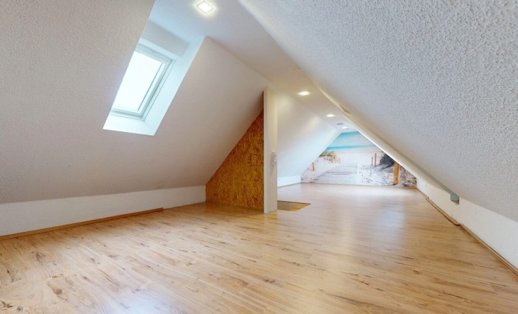 Immobilienangebot - Bergheim-Glessen - Alle - Freistehend | Feldrandlage | Einliegerwohnung | Mehrzweckgebäude