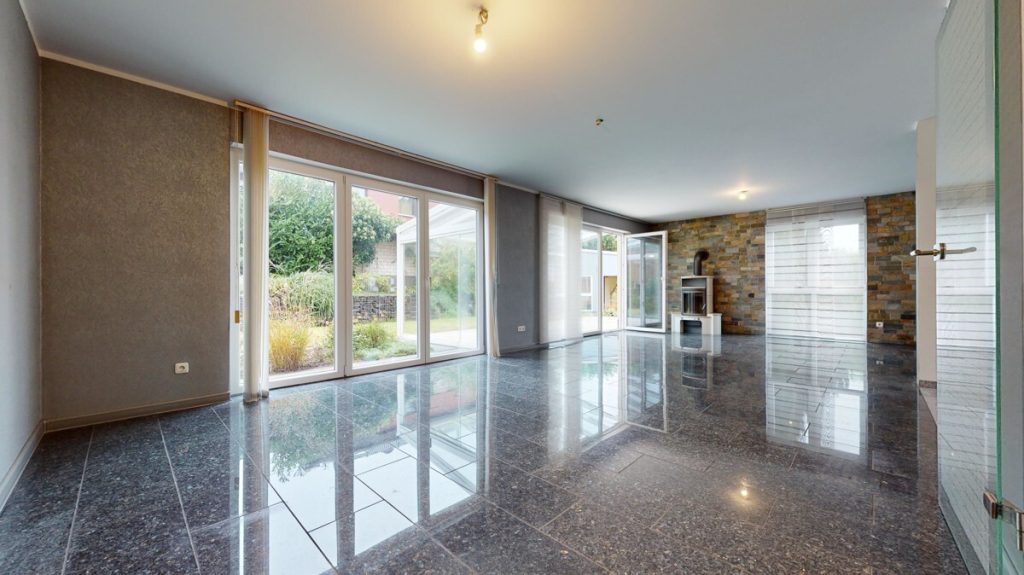 Immobilienangebot - Bergheim-Glessen - Alle - Freistehend | Feldrandlage | Einliegerwohnung | Mehrzweckgebäude