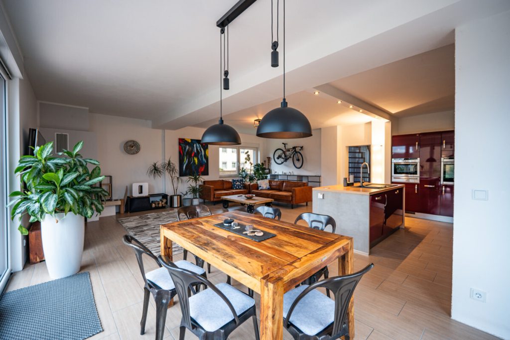 Immobilienangebot - Köln - Alle - Köln-Esch I Energiesparhaus I Kamin und Klima I Erbpacht