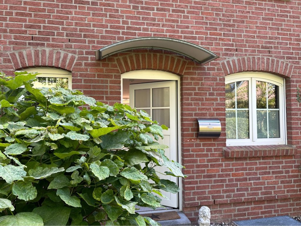 Immobilienangebot - Pulheim/Brauweiler - Alle - Familientraum - Oase mitten in Brauweiler