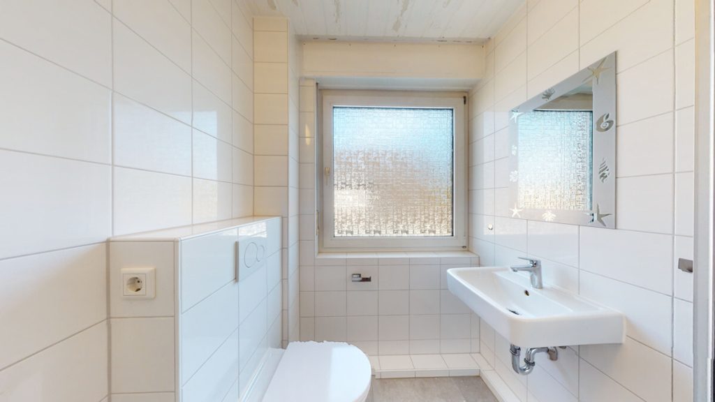 Immobilienangebot - Stolberg (Rheinland) / Büsbach - Alle - Ihr neues Zuhause – Gepflegtes Zweifamilienhaus mit großzügigem Wohnraum und herrlichem Weitblick