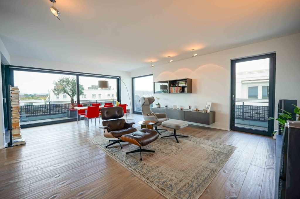 Immobilienangebot - Köln / Widdersdorf - Alle - Herrliches  Penthouse I Sonnenterrasse | 
 2 TG-Stellplätze I eigener Aufzug