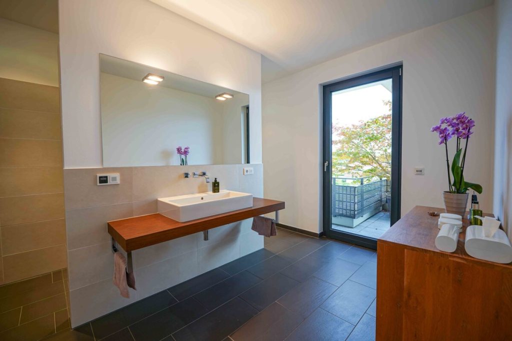 Immobilienangebot - Köln / Widdersdorf - Alle - Herrliches  Penthouse I Sonnenterrasse | 
 2 TG-Stellplätze I eigener Aufzug