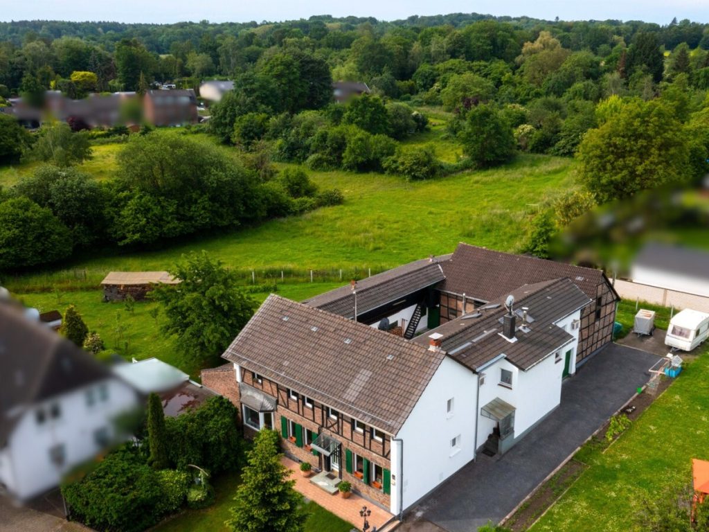 Immobilienangebot - Brühl - Alle - Historischer Vierkanthof in Brühl