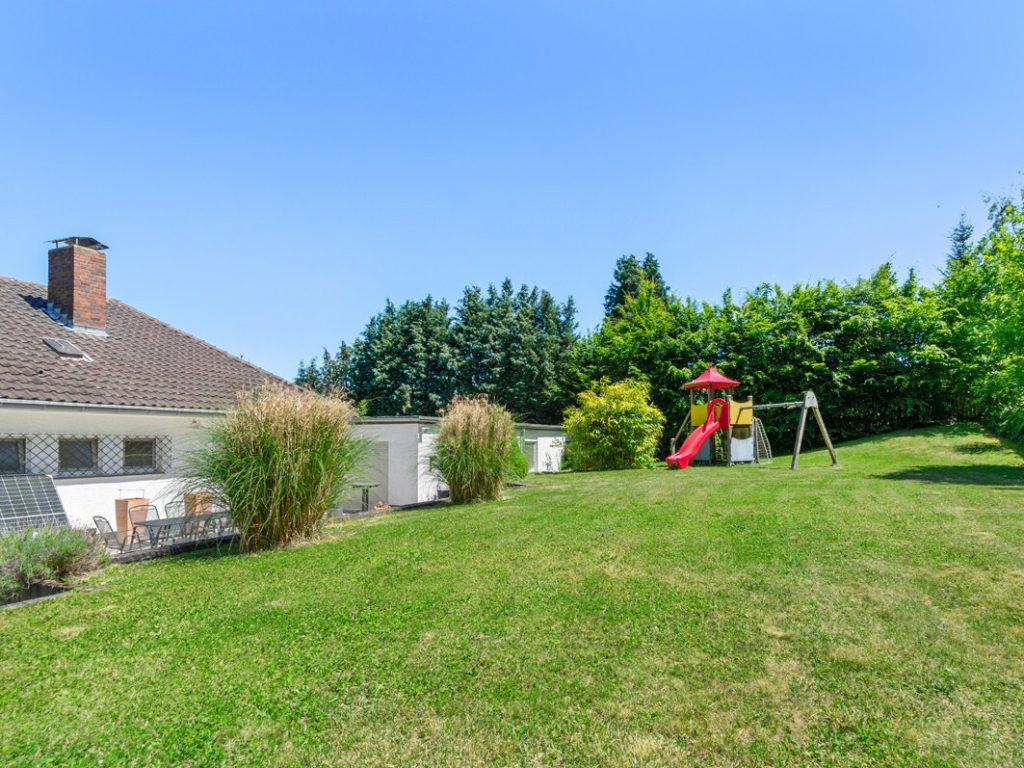 Immobilienangebot - Bornheim - Alle - Bungalow mit traumhaftem Panoramablick
