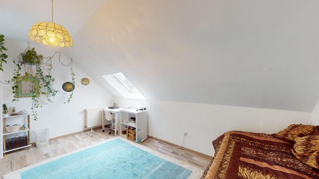 Immobilienangebot - Bergheim-Niederaußem - Alle - Modernisiertes Häuschen für die Familie