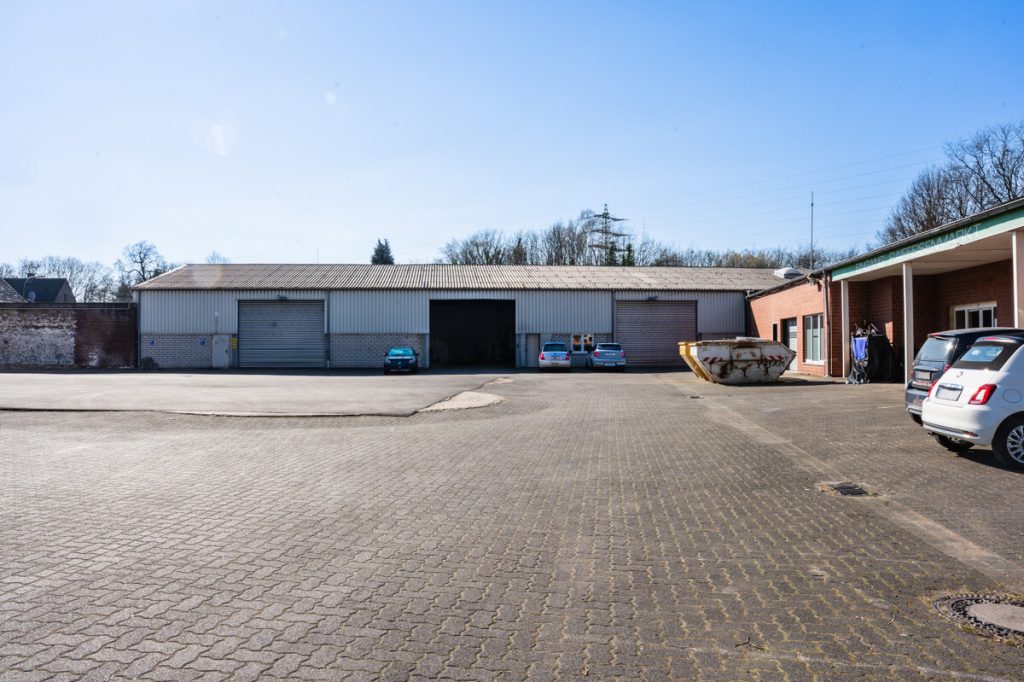 Immobilienangebot - Bergheim - Alle - Attraktives Gewerbe-Logistik-Areal  -  Voll vermietet  -  Top Rendite