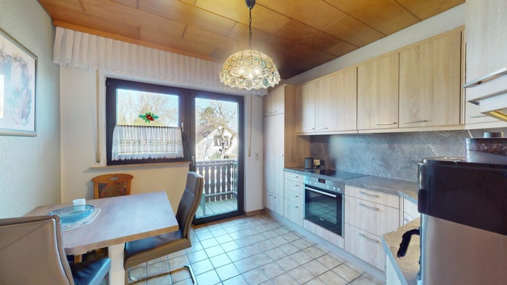 Immobilienangebot - Pulheim-Sinthern - Alle - Zwei Häuser, ein Grundstück  -  ehemaliger Hof  -  ruhige Lage