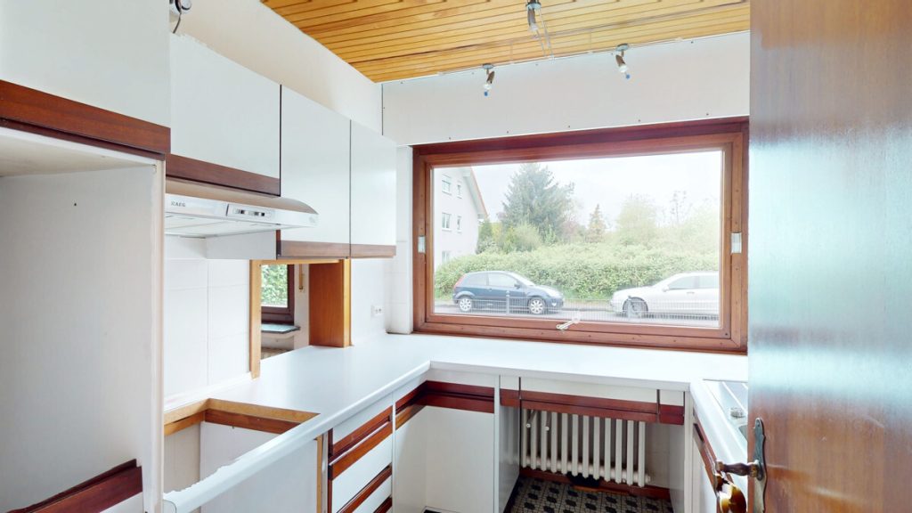 Immobilienangebot - Bonn - Alle - Freistehendes EFH  -  Toller Grundriss  -  Viel Platz  -  Kinder- und familienfreundlich