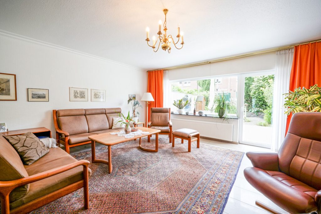 Immobilienangebot - Pulheim / Brauweiler - Alle - Brauweiler  -  Einziehen und wohlfühlen  -  Lichtdurchflutete Räume  in 1A Zustand