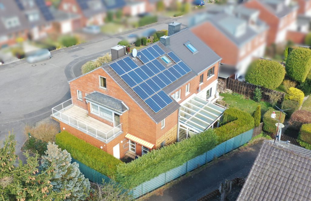 Immobilienangebot - Pulheim / Brauweiler - Alle - Photovoltaik | bis 3 Einheiten | Wohnen & Arbeiten | Pflegeleichtes Grundstück