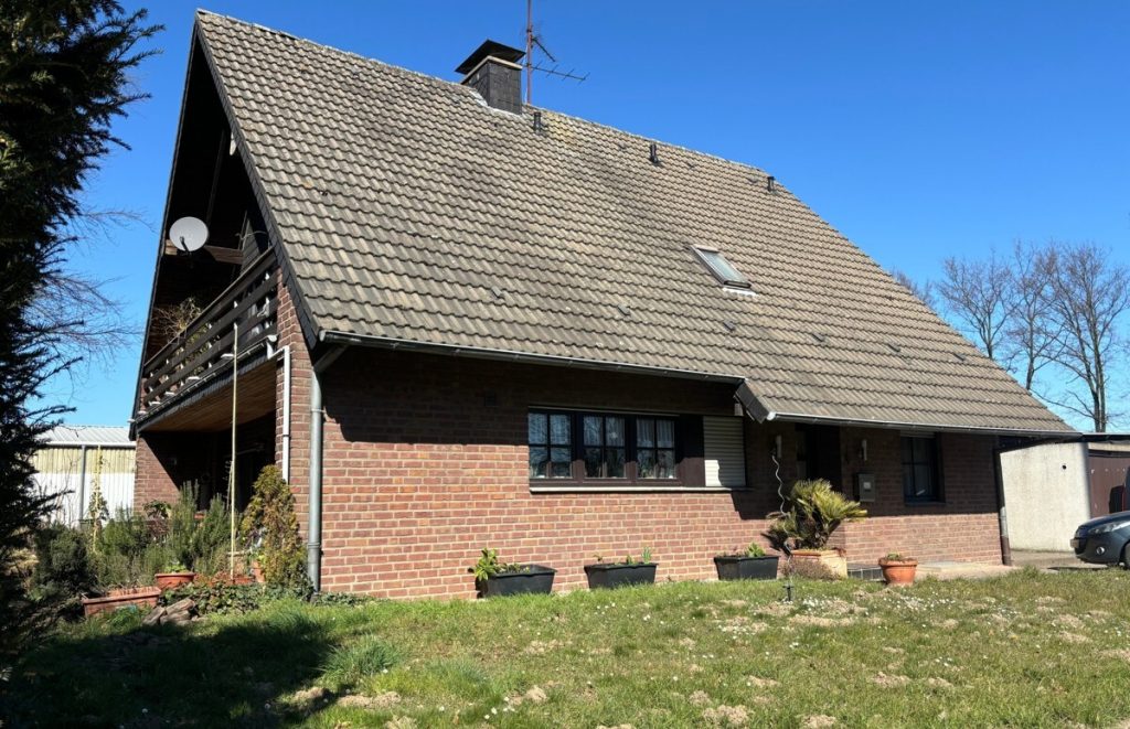 Immobilienangebot - Grevenbroich - Alle - Attraktives Gewerbe- Logistik Areal