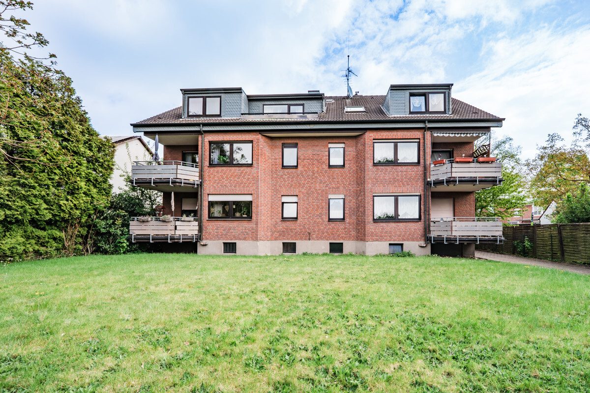 Immobilienangebot - Grevenbroich - Alle - 11-Parteienhaus  -  voll vermietet  -  Grevenbroich–Wevelinghoven