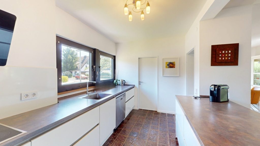 Immobilienangebot - Wachtberg - Alle - Wachtberg-Pech  -  Zeitlose Eleganz  -  Ruhige Lage  -  Nähe Bonn