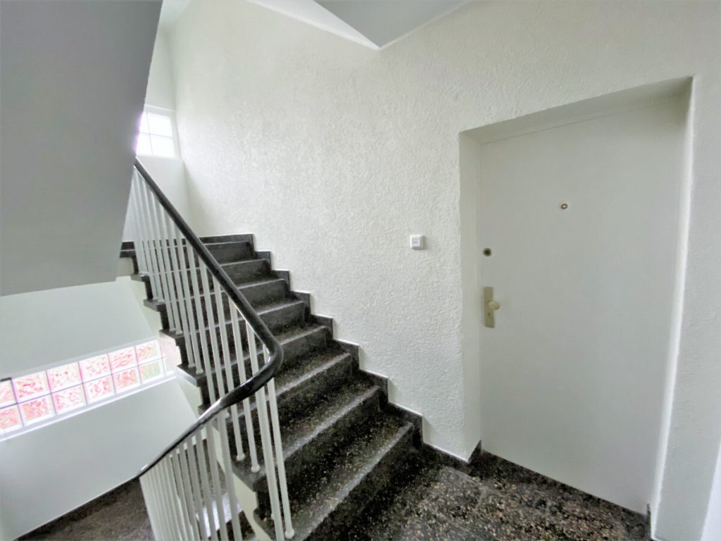 Immobilienangebot - Düsseldorf - Alle - D-Unterrath ¦¦ Wohnung zum Selbstgestalten ¦¦ 2 Zimmer ¦¦ bezugsfrei ¦¦ virtuelle Tour