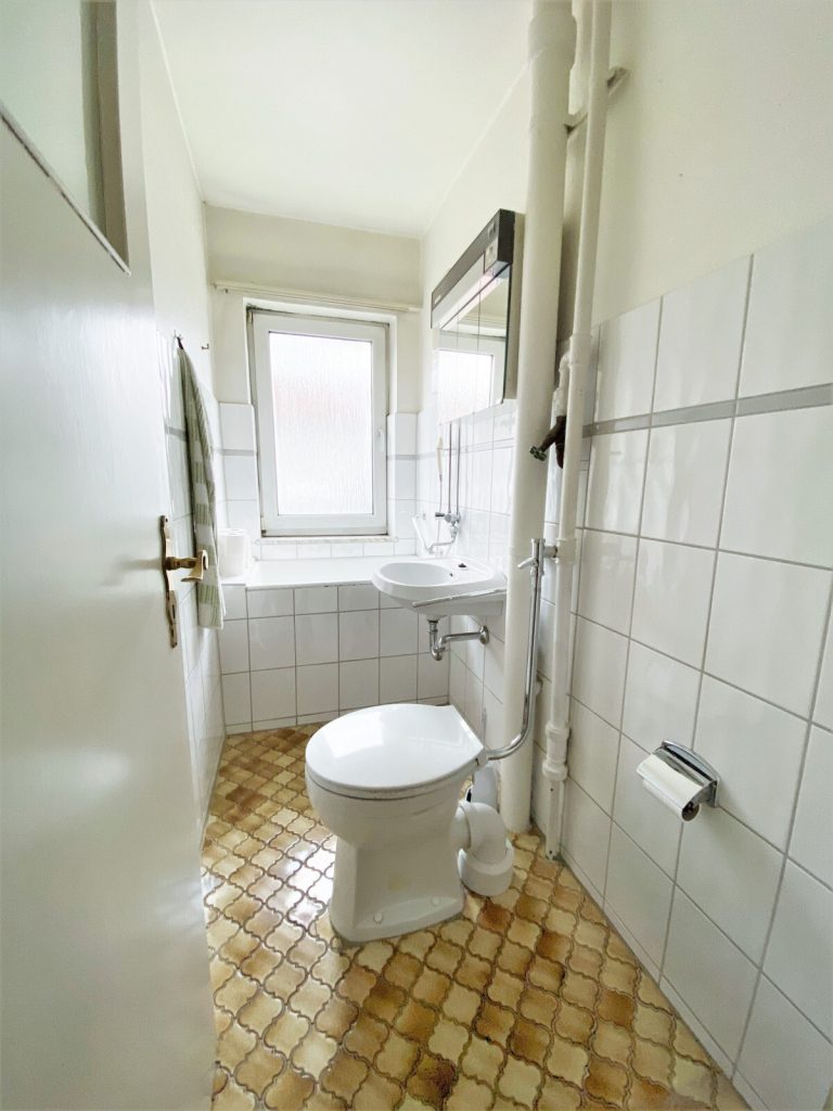 Immobilienangebot - Düsseldorf - Alle - D-Unterrath ¦¦ Wohnung zum Selbstgestalten ¦¦ 2 Zimmer ¦¦ bezugsfrei ¦¦ virtuelle Tour
