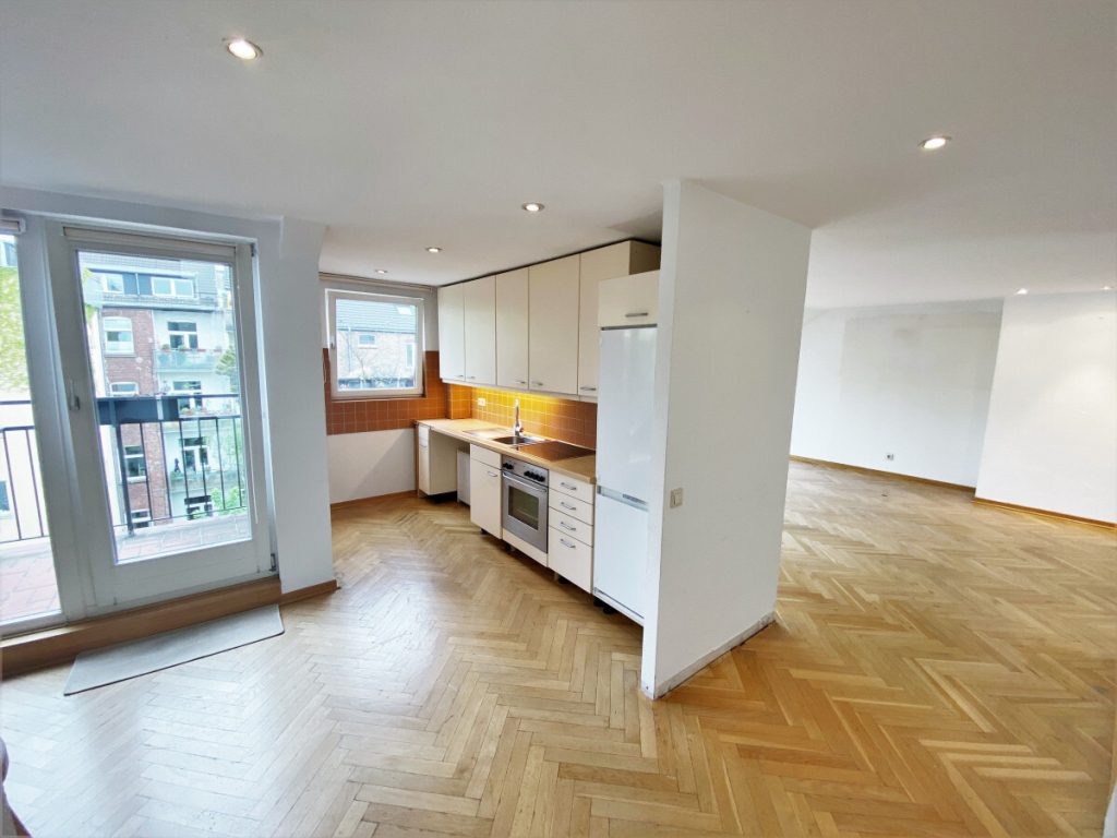 Immobilienangebot - Düsseldorf - Alle - Golzheim ¦¦ Top-Lage ¦¦ 3 Zimmer ¦¦ Penthouse ¦¦ Parkett ¦¦ Balkone