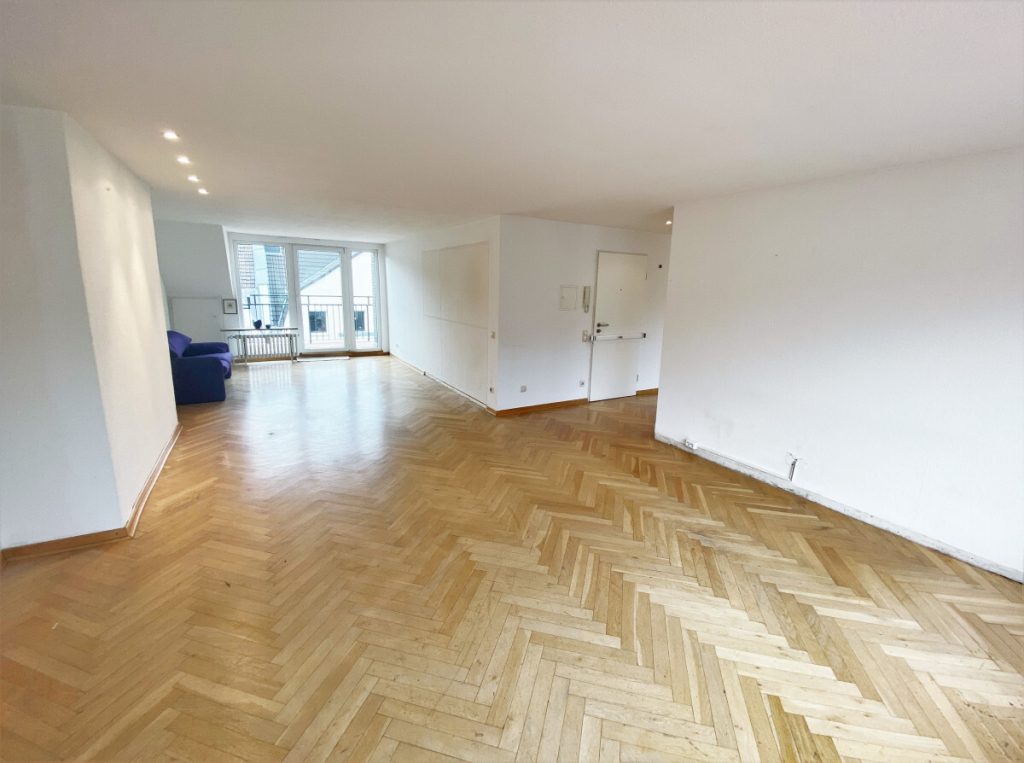 Immobilienangebot - Düsseldorf - Alle - Golzheim ¦¦ Top-Lage ¦¦ 3 Zimmer ¦¦ Penthouse ¦¦ Parkett ¦¦ Balkone