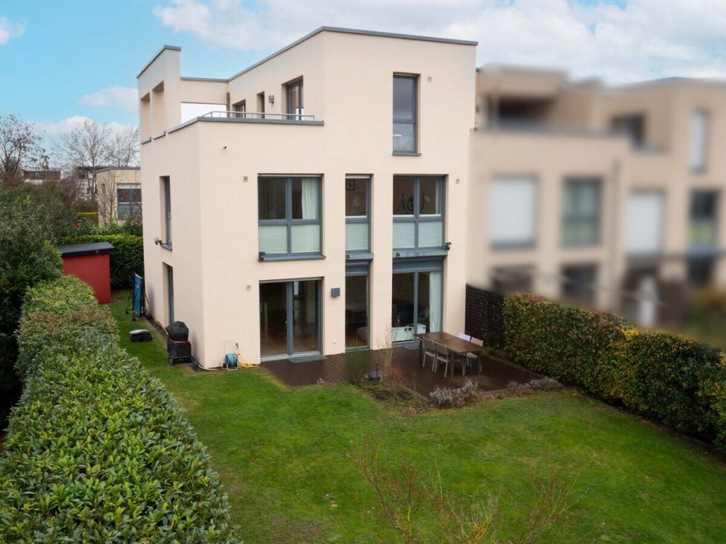 Immobilienangebot - Königsdorf - Alle - Familiengerecht  -  Atrium  -  Geschützte Lage