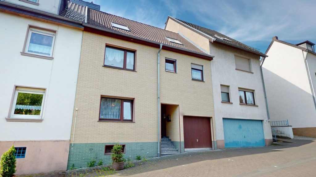 Immobilienangebot - Brühl - Alle - Mehr als nur vier Wände – Ihr neues Zuhause mit Gartenidylle
