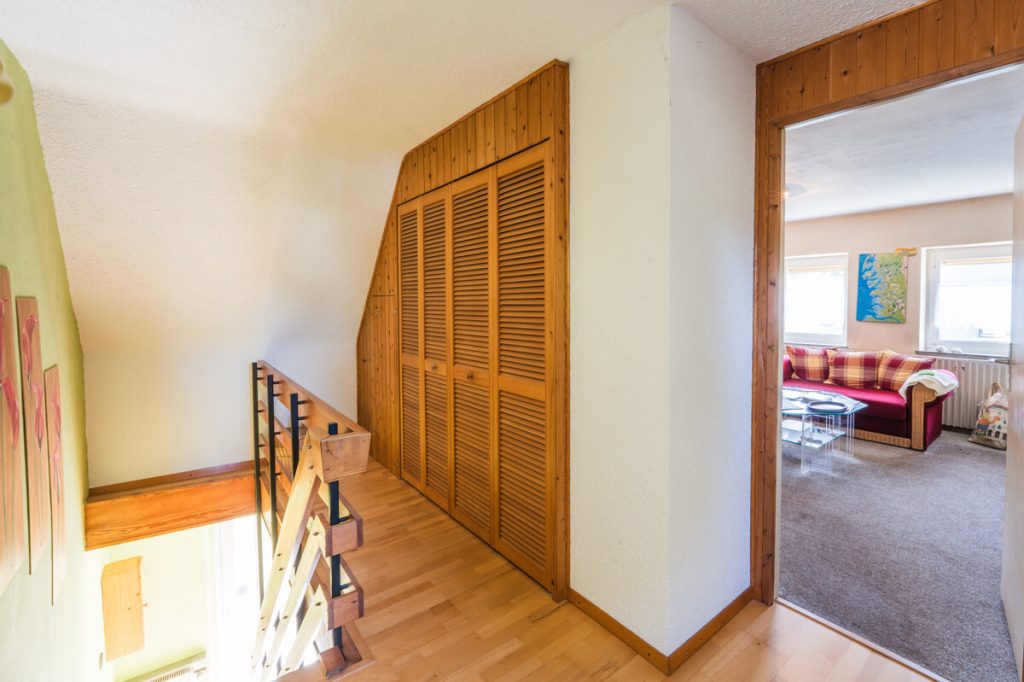 Immobilienangebot - Herzogenrath / Kohlscheid - Alle - Charmantes Einfamilienhaus mit großem Grundstück in ruhiger Wohnlage
