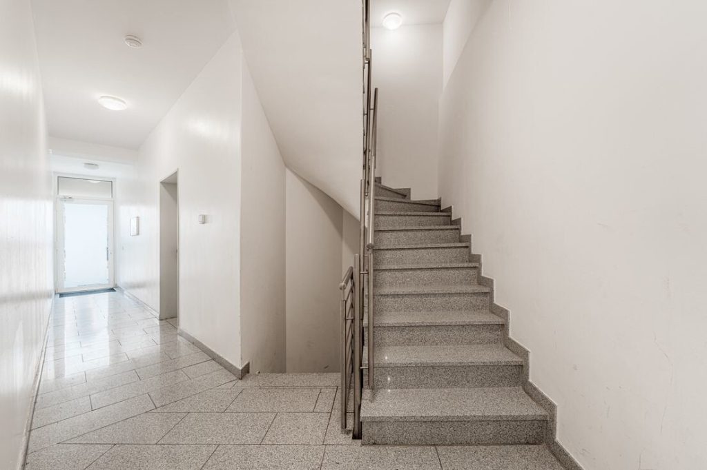 Immobilienangebot - Düsseldorf - Alle - Inflationsschutzpaket  -  Unikat in Premiumlage  -  Luxus-Neubau